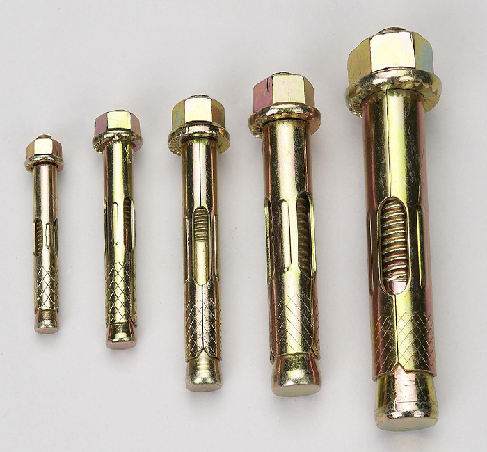 Expansion bolt